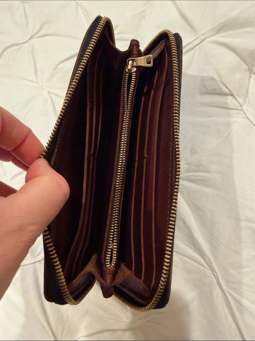 Portland Leather Goods Women's Accordion Zip Wallet,